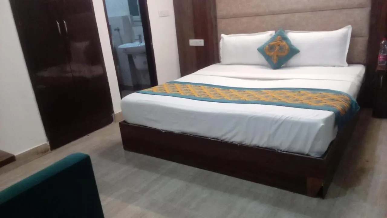 Hotel Mayank Plaza New Delhi India