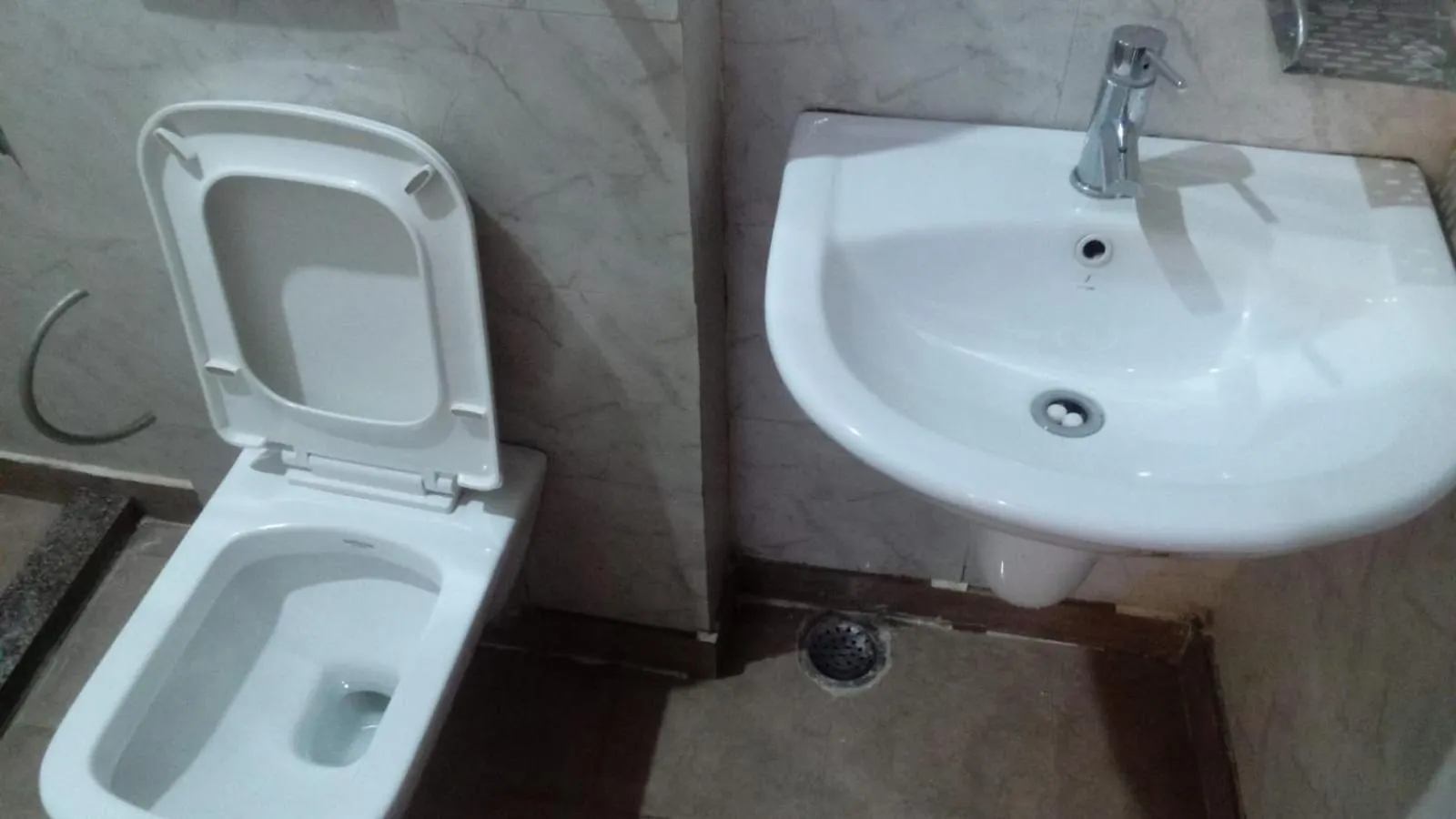 Hotel Mayank Plaza New Delhi 0*,  India